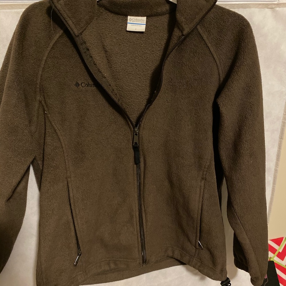 Brown Columbia fleece